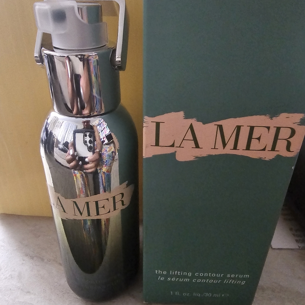 Brand New LA Mer Lifting and contour Serum